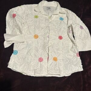 Pong poco Floral Embroidered White Button-Up Shirt